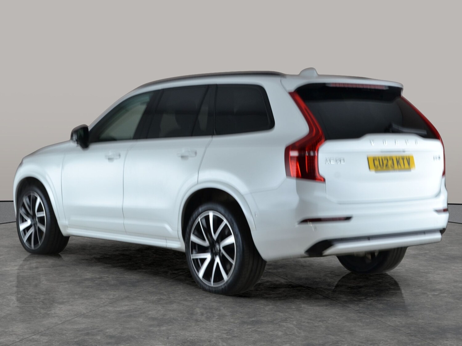 Used Volvo XC90 2023 for sale - 77347223: Photo 13
