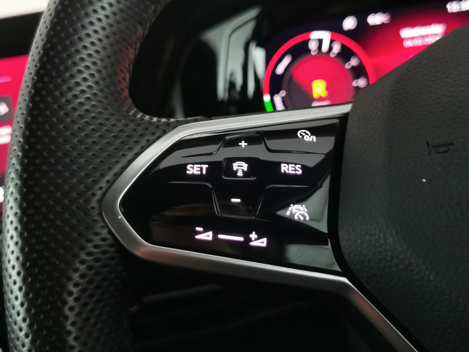 Used Volkswagen Golf 2022 for sale - 77543115: Photo 23