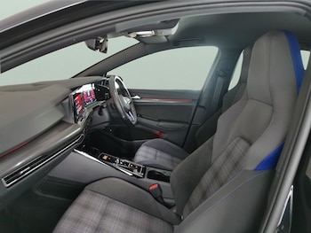 Used Volkswagen Golf 2022 for sale - 77543115: Photo