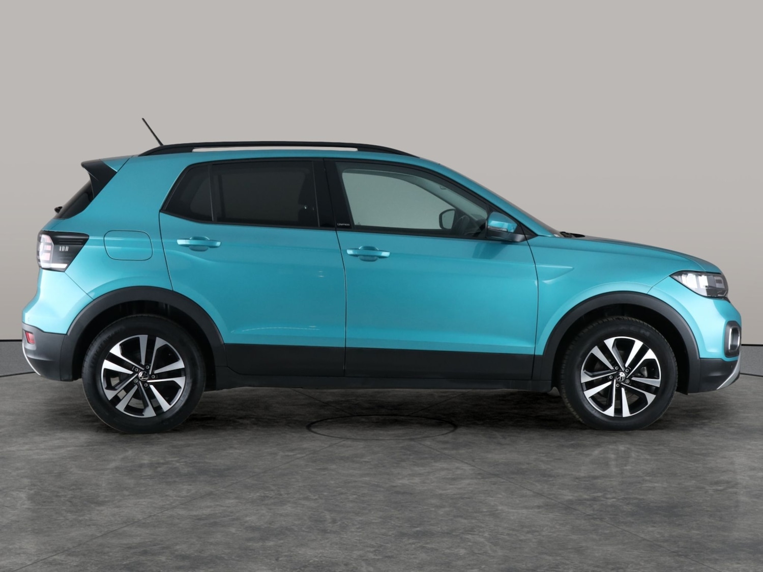 Used Volkswagen T-Cross 2021 for sale - 76668581: Photo 8
