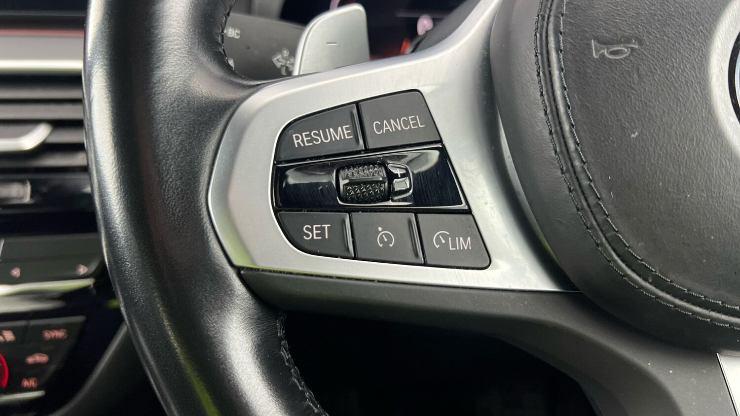 Used BMW 5 Series 2022 for sale - 77815067: Photo 21