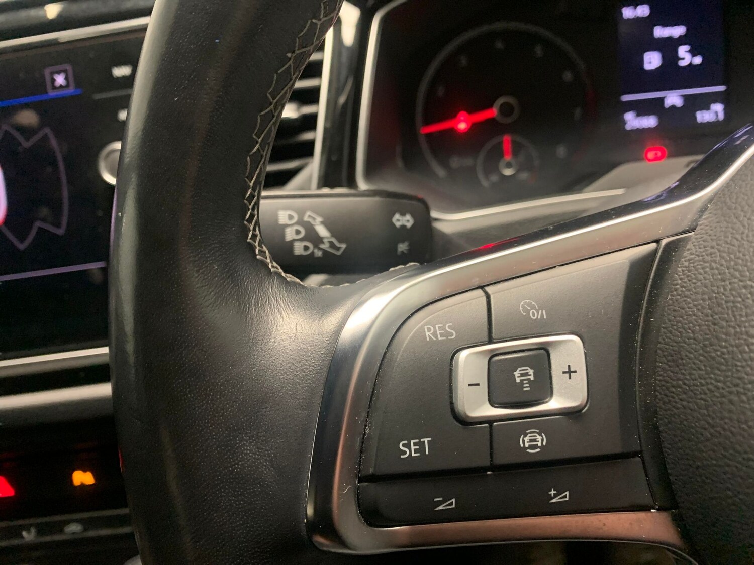 Used Volkswagen T-Roc 2021 for sale - 77505438: Photo 18