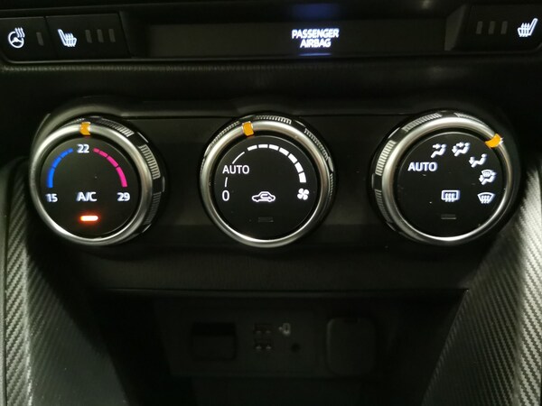 Used Mazda Mazda2 2022 for sale - 76266301: Photo 22