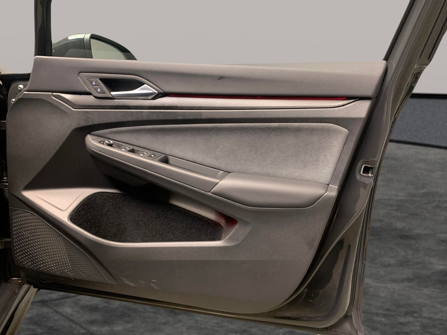 Used Volkswagen Golf 2023 for sale - 77447900: Photo 27