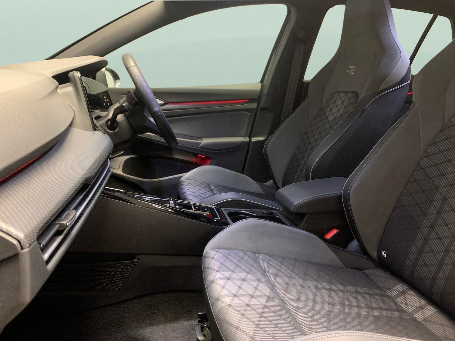 Used Volkswagen Golf 2023 for sale - 77447900: Photo 4