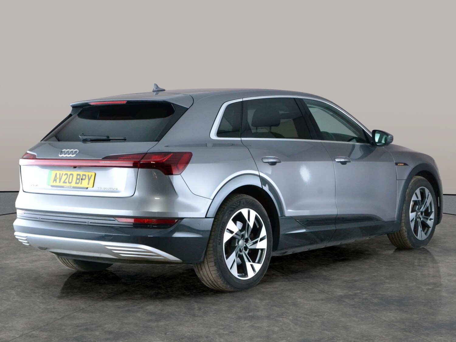 Used Audi e-tron 2020 for sale - 77842000: Photo 11