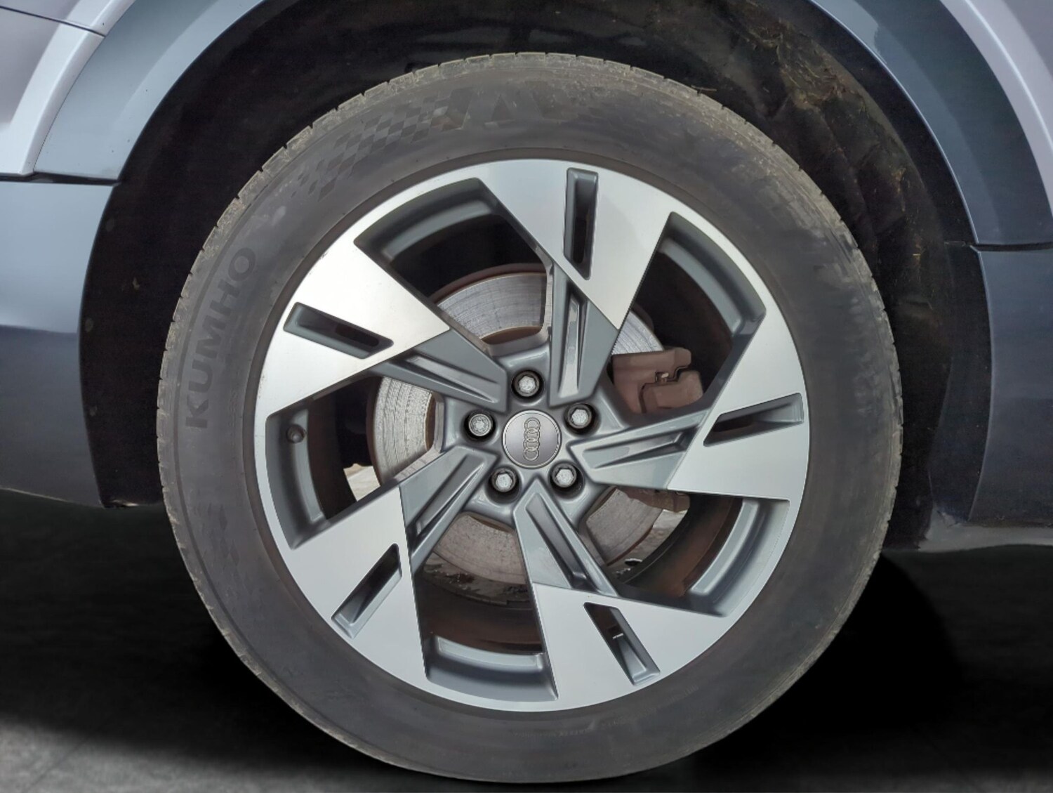 Used Audi e-tron 2020 for sale - 77842000: Photo 30