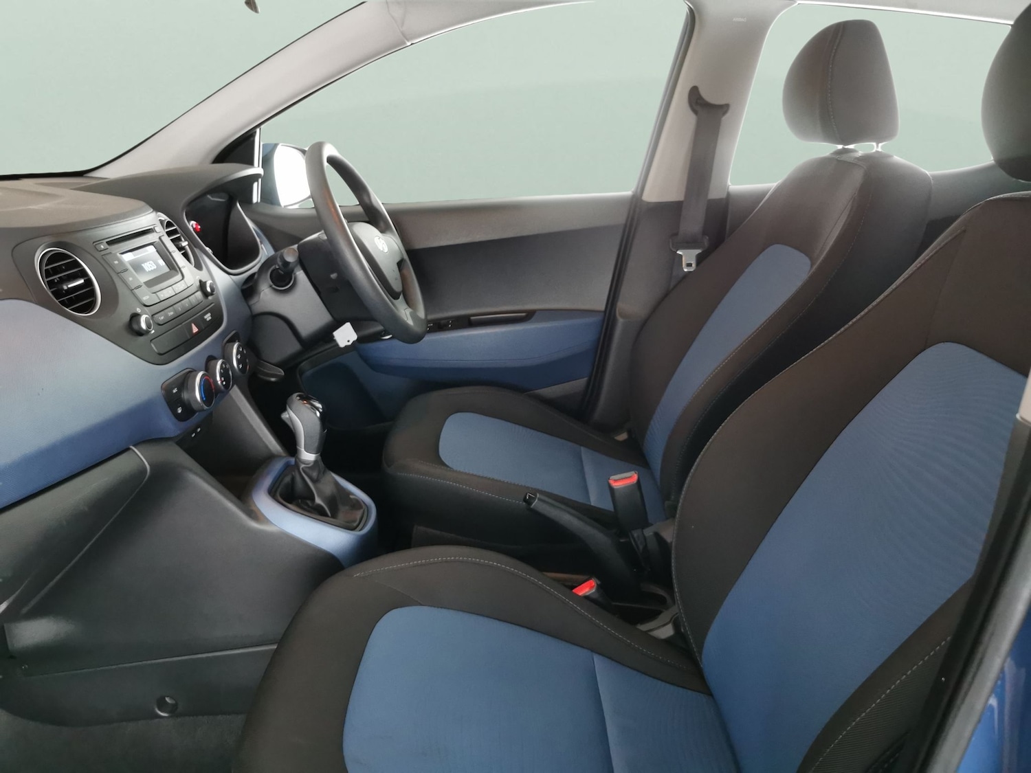 Used Hyundai i10 2016 for sale - 77617434: Photo 4