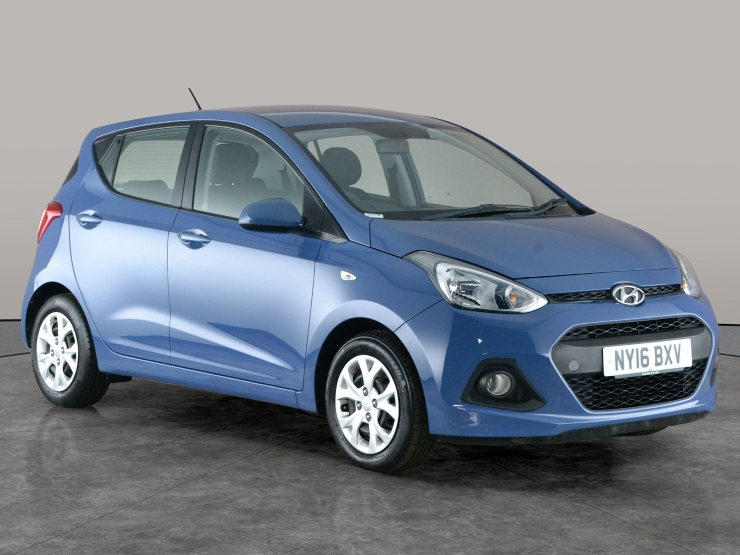 Used Hyundai i10 2016 for sale - 77617434: Photo 6