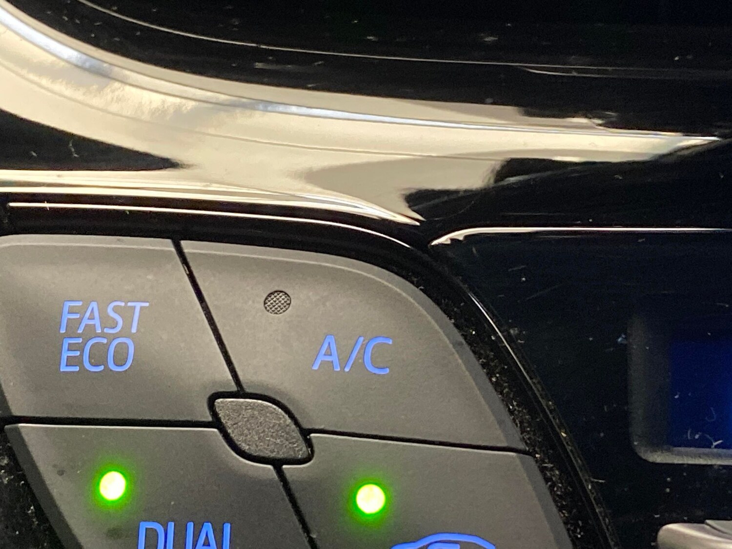 Used Toyota C-HR for sale - 78149455: Photo 18