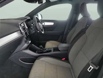 Used Volvo XC40 2022 for sale - 76773754: Photo