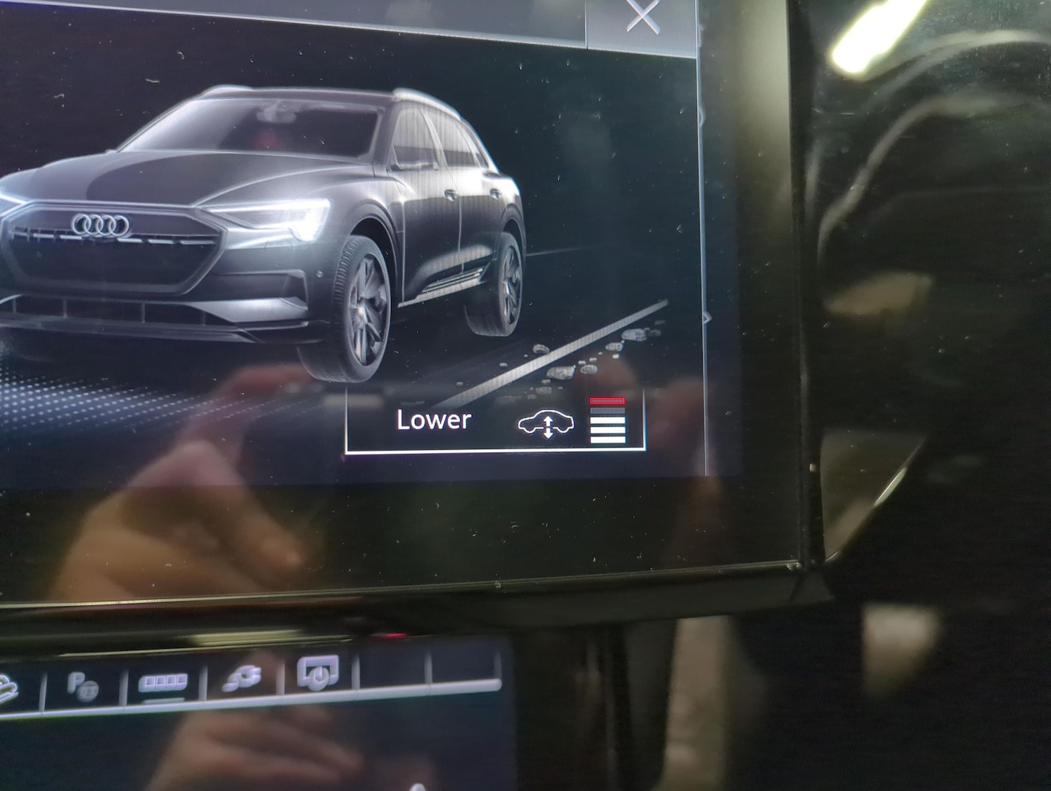 Used Audi e-tron 2021 for sale - 77240607: Photo 24