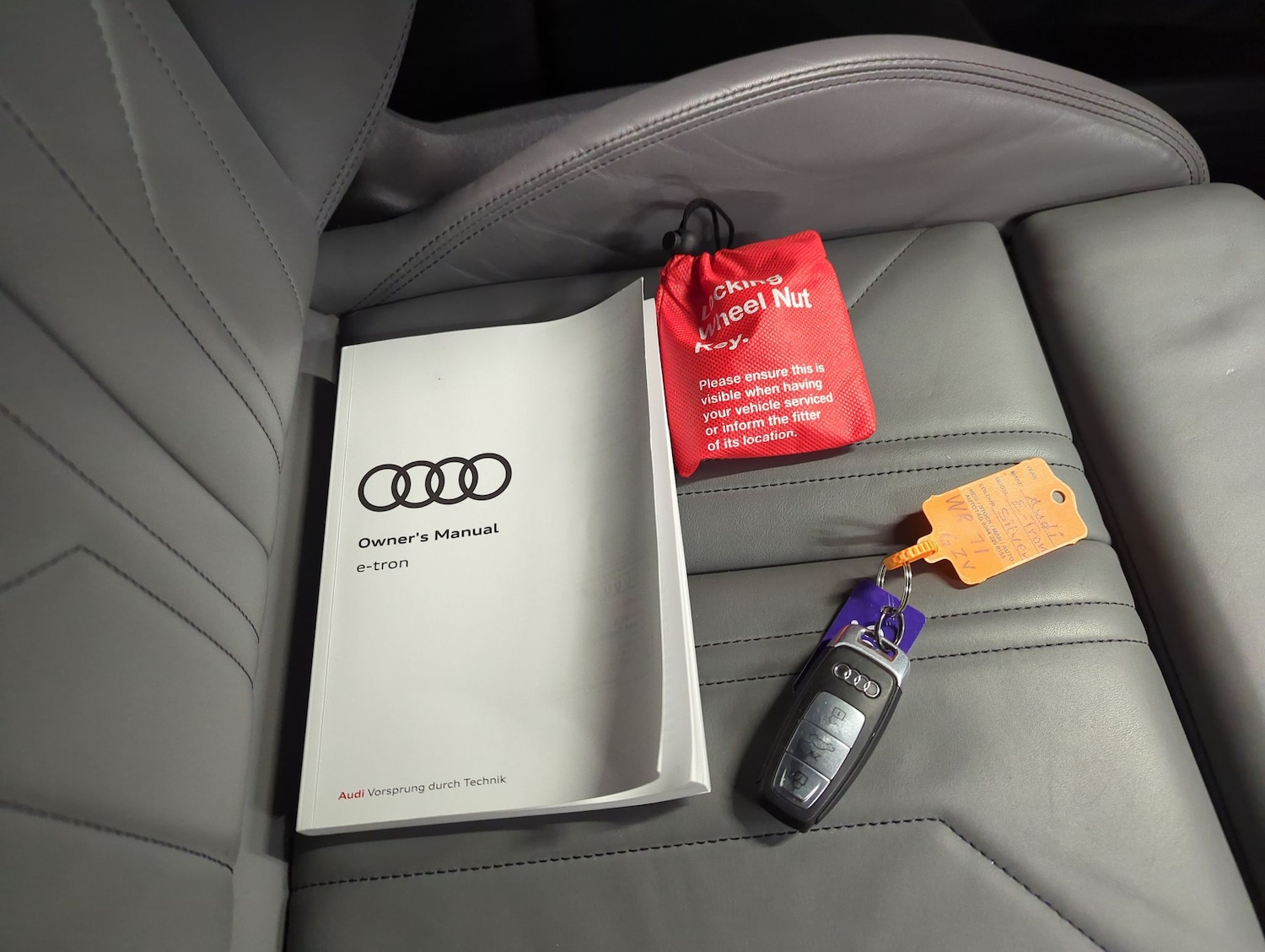 Used Audi e-tron 2021 for sale - 77240607: Photo 35