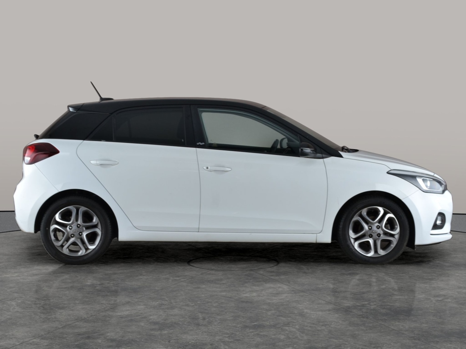 Used Hyundai i20 2020 for sale - 77077784: Photo 10