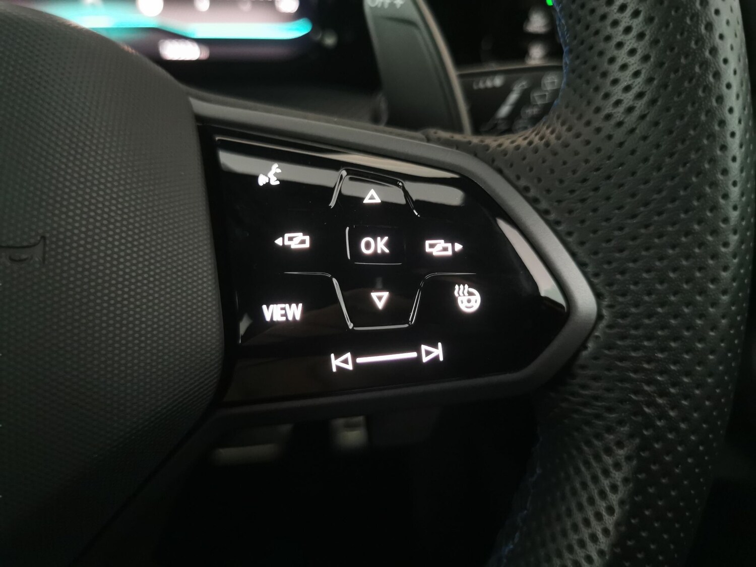 Used Volkswagen Golf 2023 for sale - 77347259: Photo 17