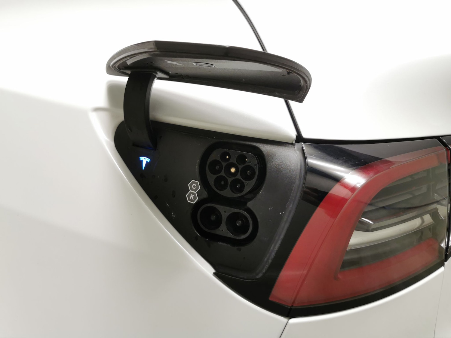 Used Tesla Model Y 2022 for sale - 76392160: Photo 38