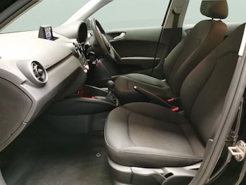 Used Audi A1 2018 for sale - 77186736: Photo