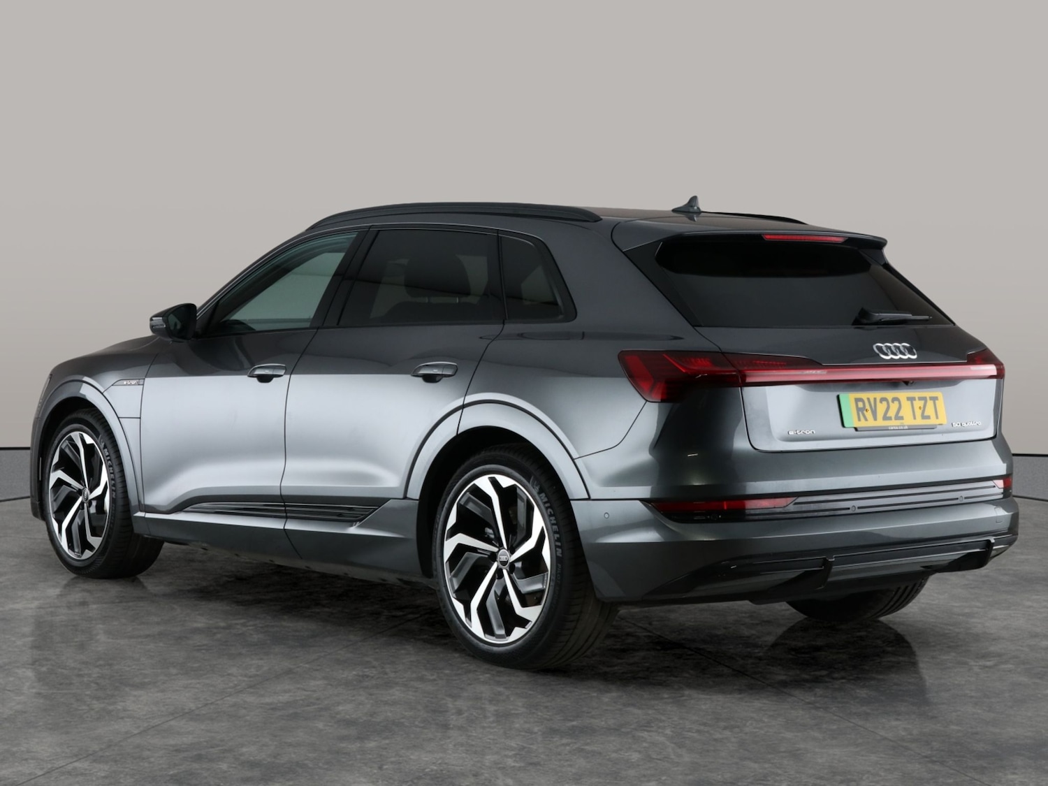 Used Audi e-tron 2022 for sale - 76627538: Photo 12
