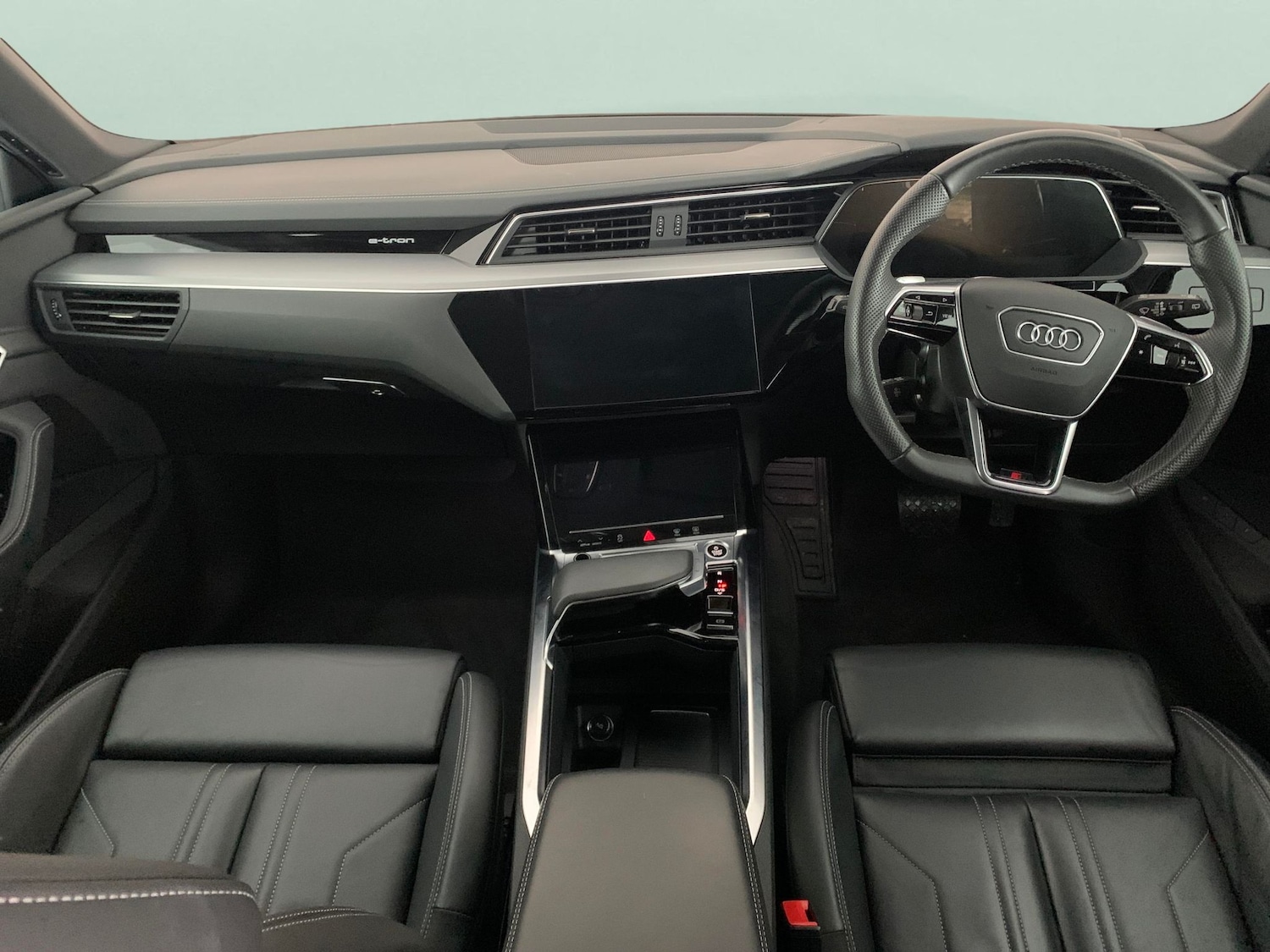 Used Audi e-tron 2022 for sale - 76627538: Photo 4