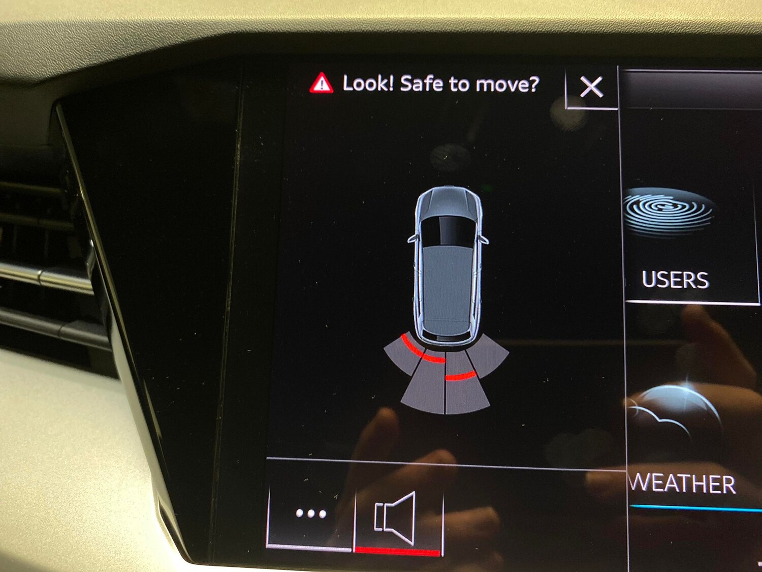 Used Audi Q4 e-tron 2023 for sale - 78137498: Photo 16