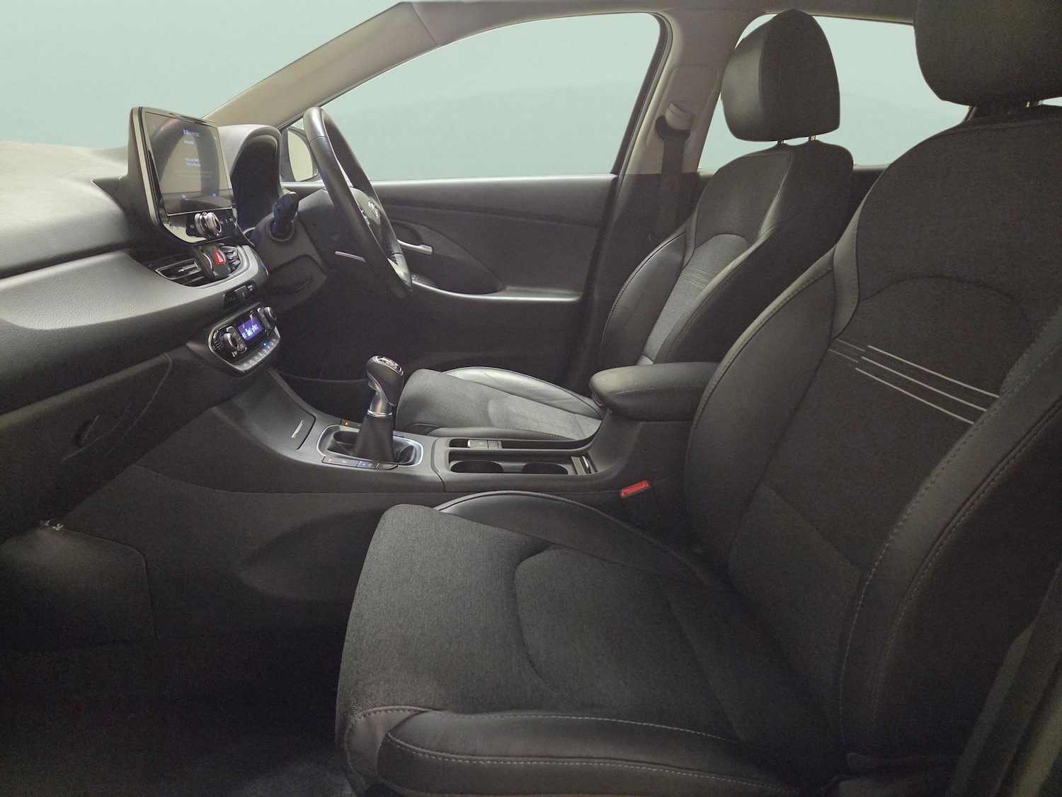 Used Hyundai i30 2022 for sale - 77698602: Photo 4