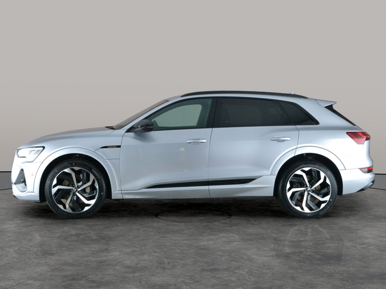 Used Audi e-tron for sale - 77543007: Photo 14