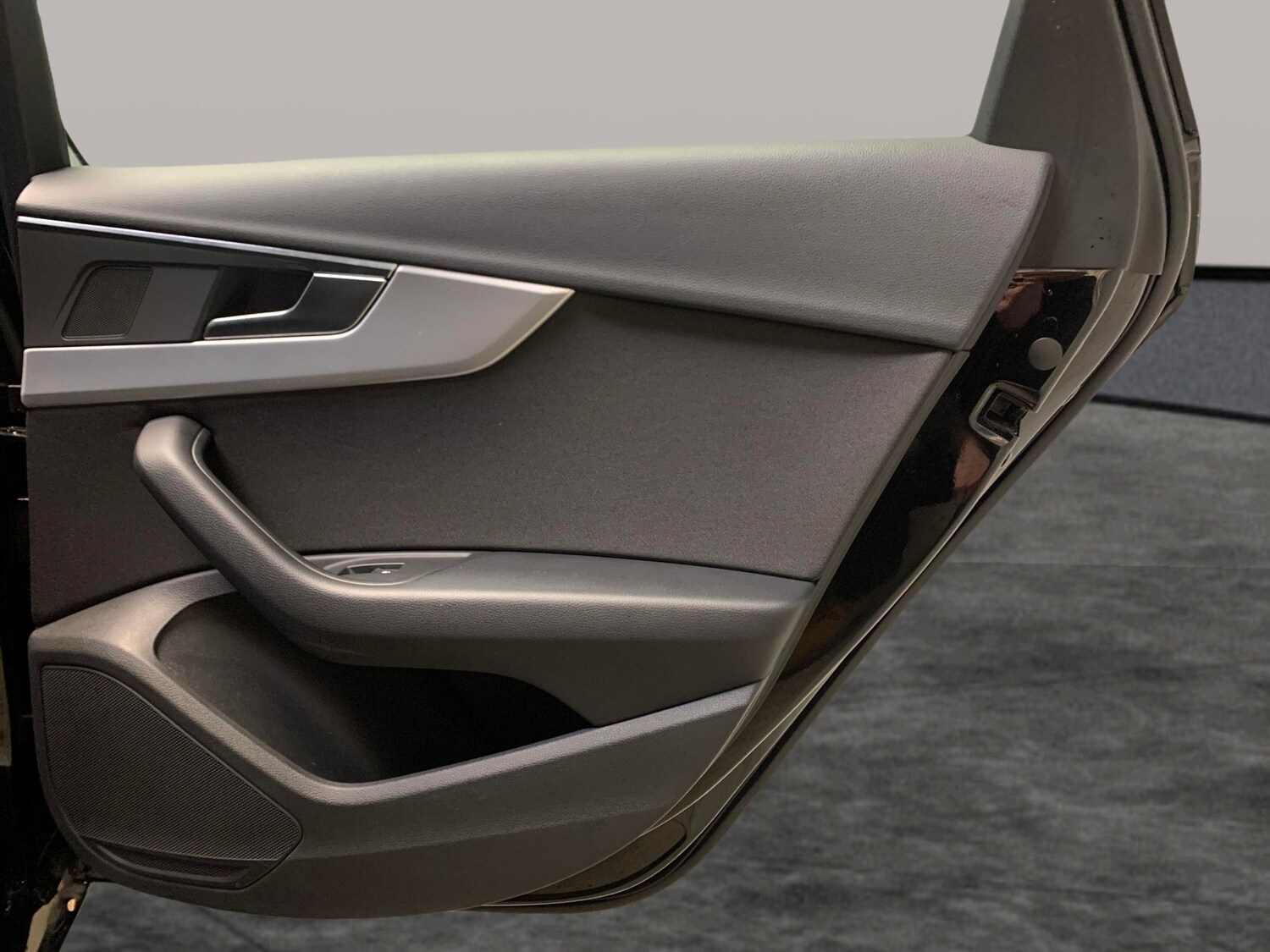 Used Audi A4 Avant for sale - 77896633: Photo 26