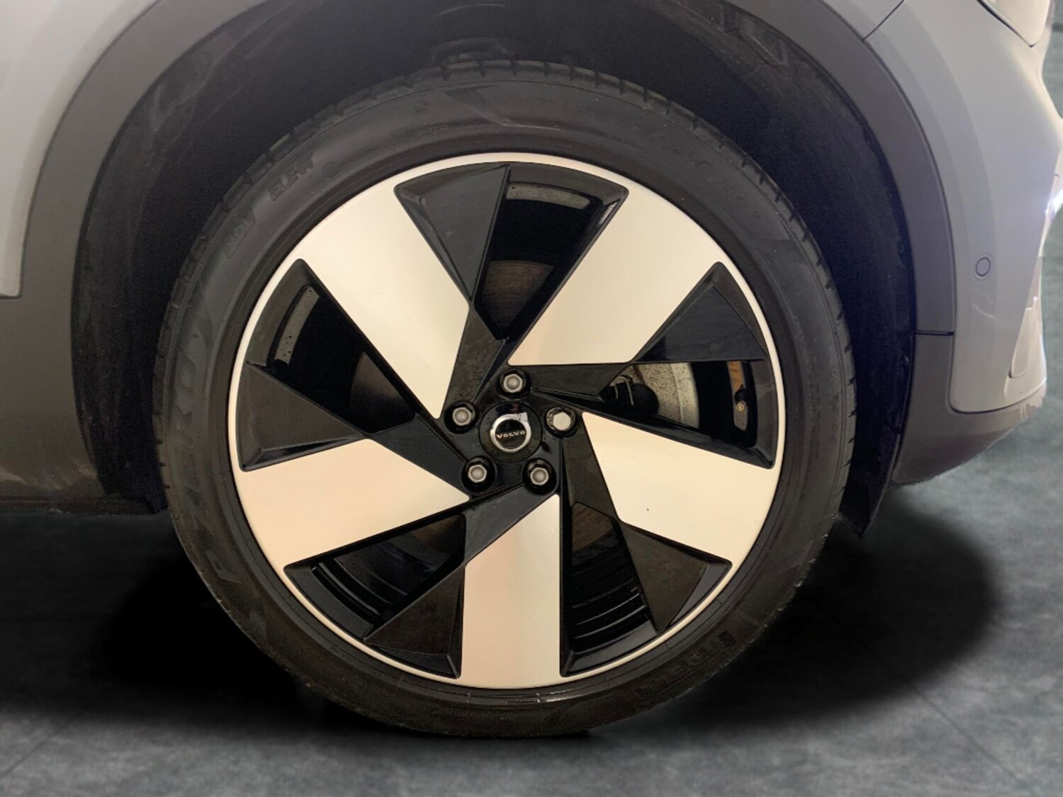 Used Volvo XC40 2022 for sale - 77703015: Photo 24