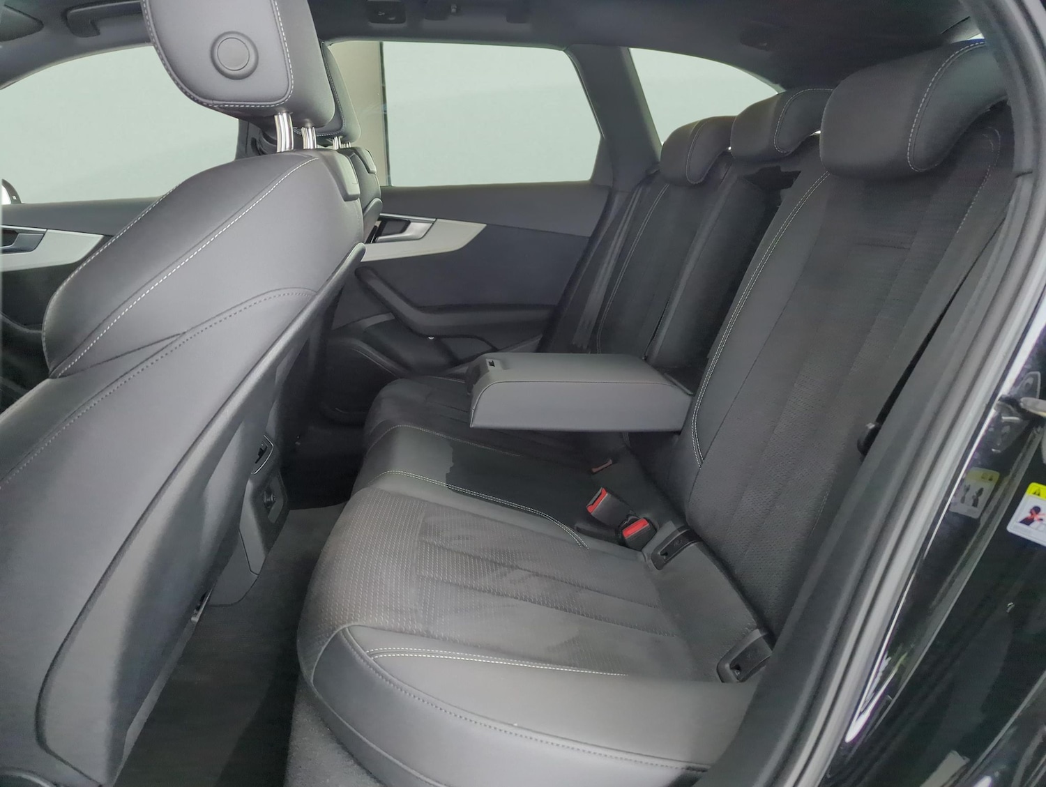 Used Audi A4 2023 for sale - 77980740: Photo 30