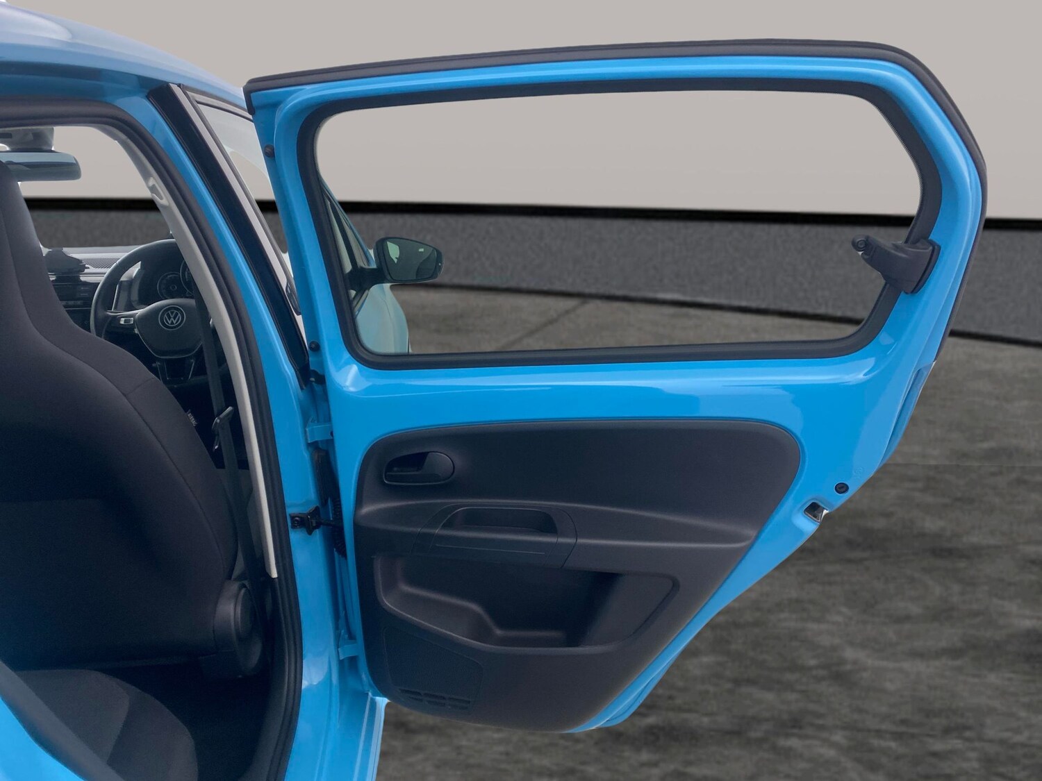 Used Volkswagen up! 2021 for sale - 77902135: Photo 24