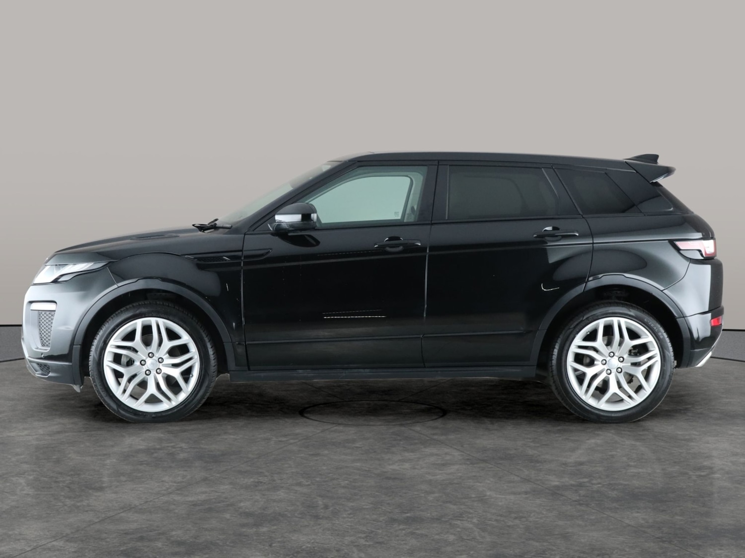 Used Land Rover Range Rover Evoque 2019 for sale - 76593901: Photo 14