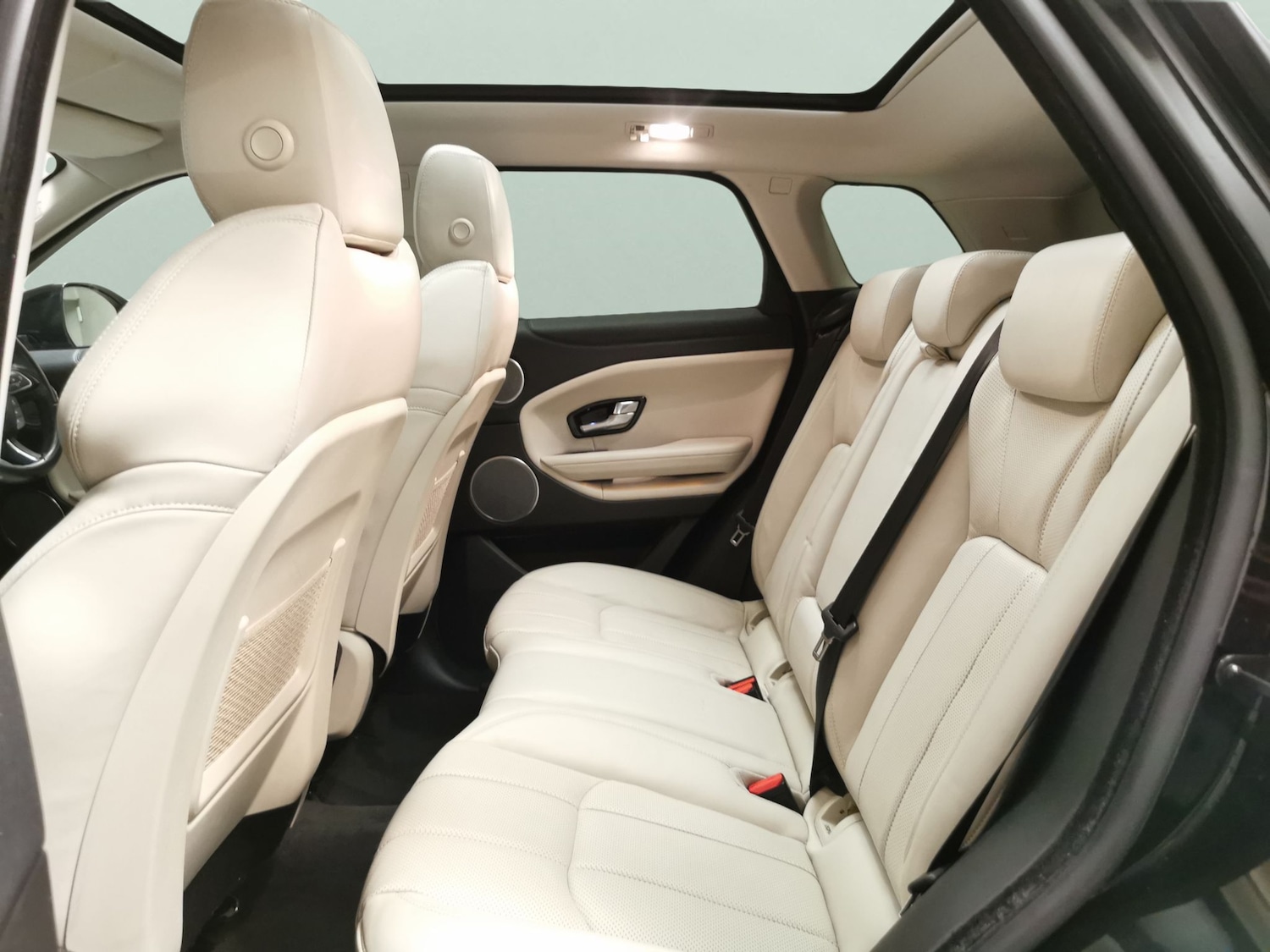 Used Land Rover Range Rover Evoque 2019 for sale - 76593901: Photo 27