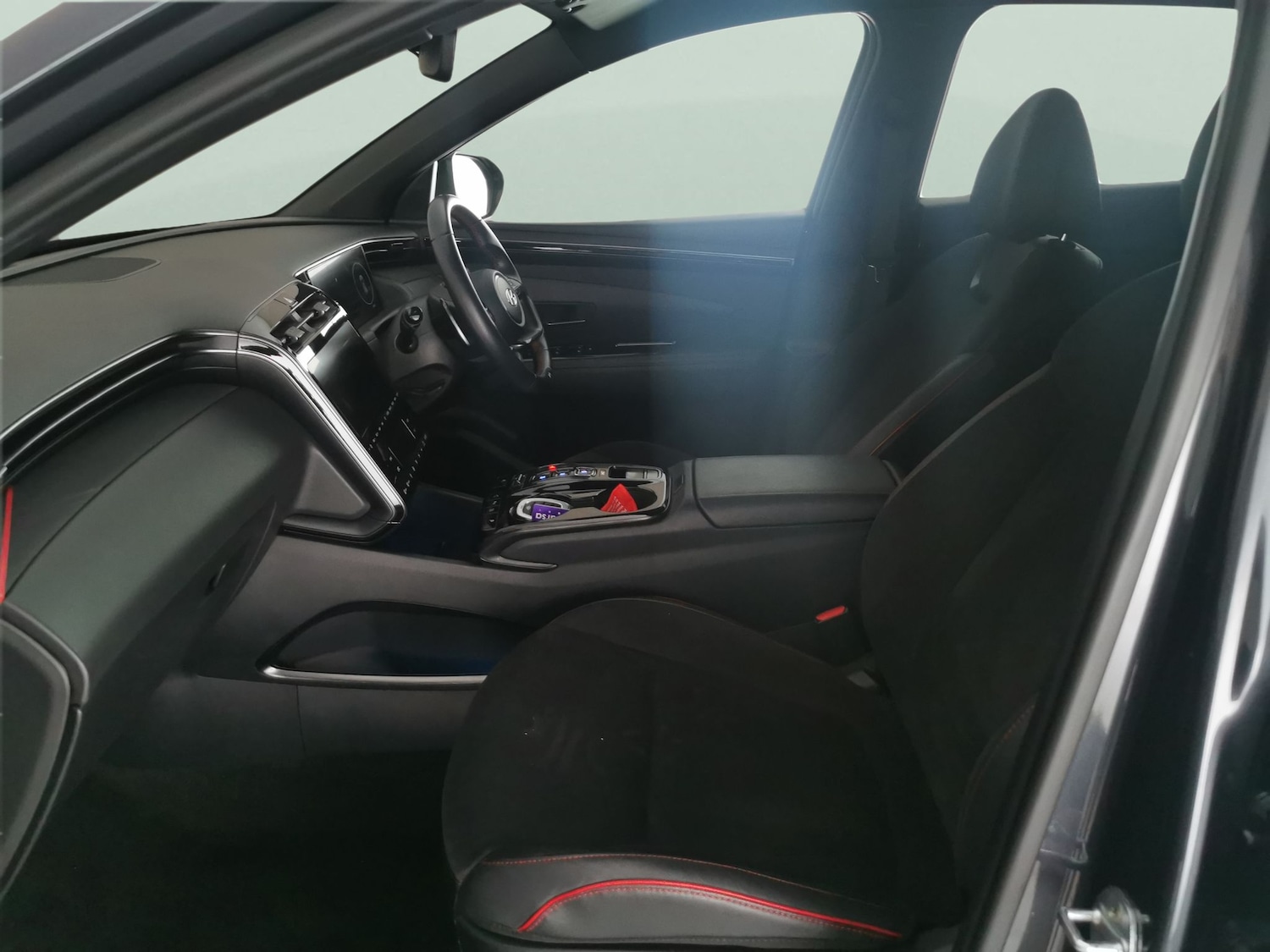 Used Hyundai TUCSON for sale - 76725352: Photo 4