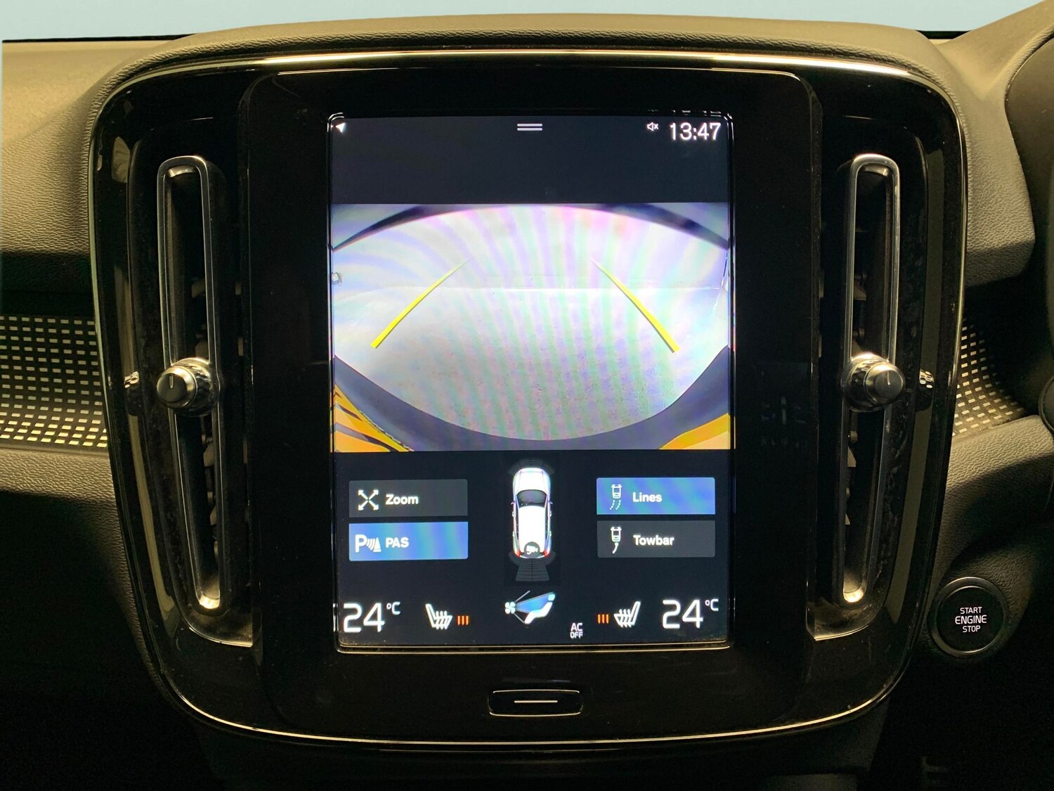 Used Volvo XC40 for sale - 77373999: Photo 6