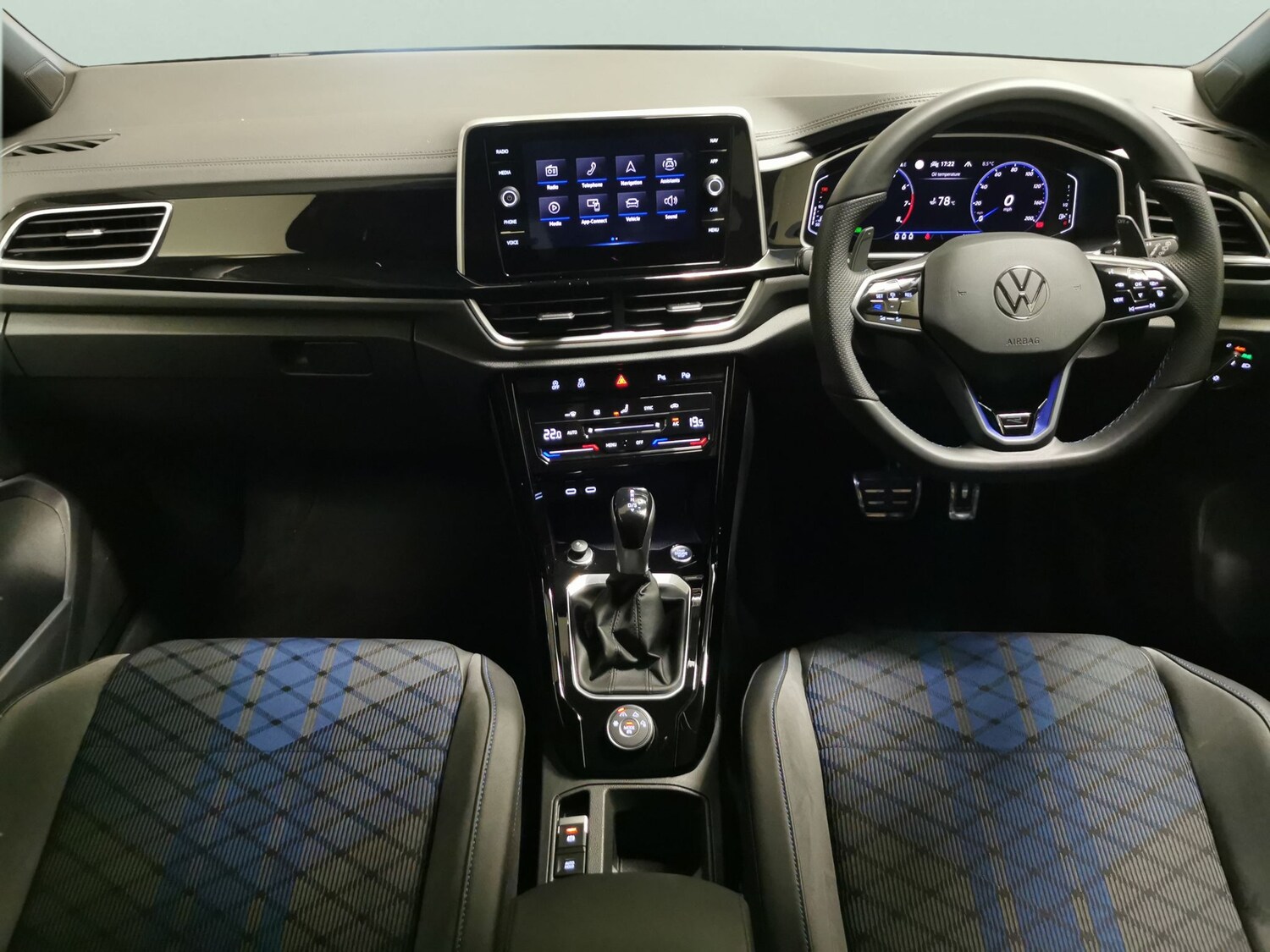 Used Volkswagen T-Roc 2023 for sale - 77493113: Photo 7