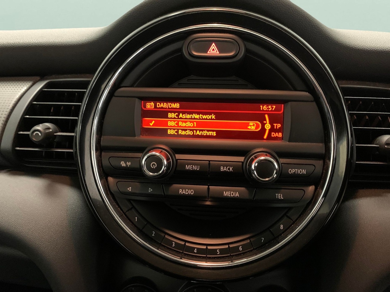 Used MINI Hatch 2017 for sale - 76627629: Photo 5