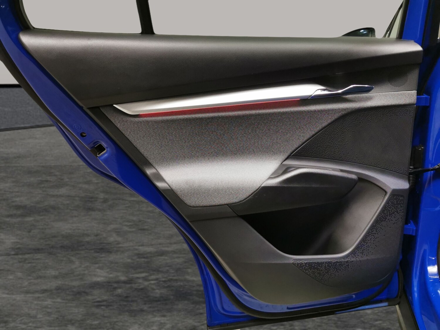 Used Skoda Enyaq 2023 for sale - 77730688: Photo 27