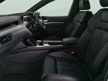 Used Audi e-tron 2022 for sale - 75189235: Photo