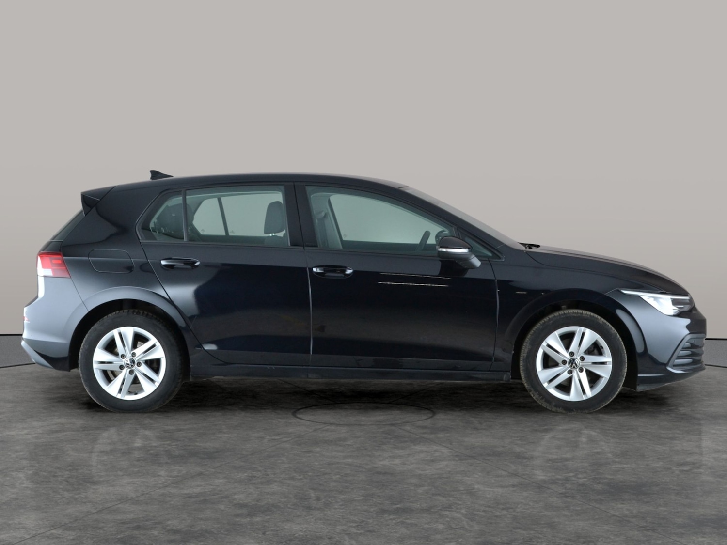 Used Volkswagen Golf 2023 for sale - 77244906: Photo 8