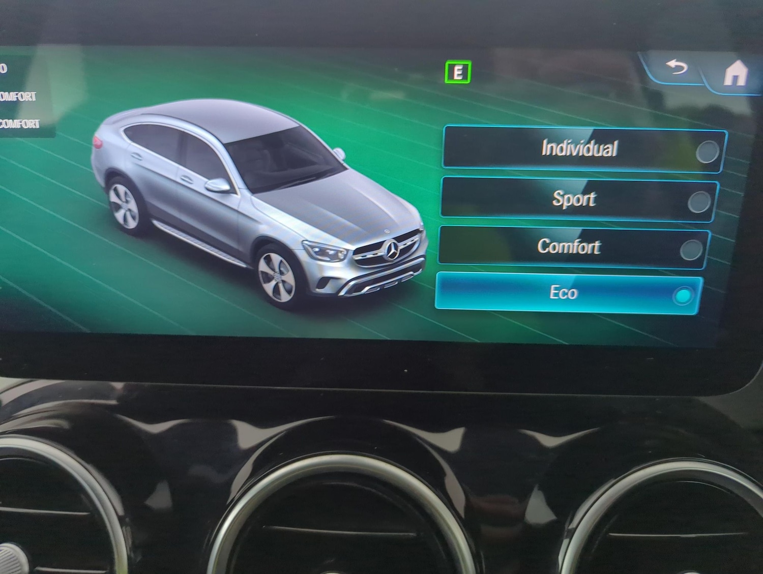 Used Mercedes-Benz GLC 2021 for sale - 78142076: Photo 17