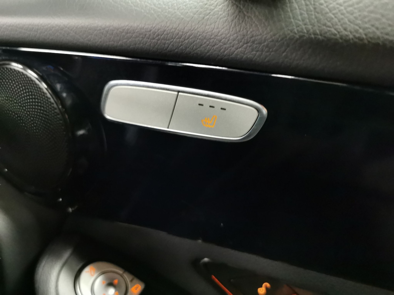 Used Mercedes-Benz GLC 2020 for sale - 77012154: Photo 17