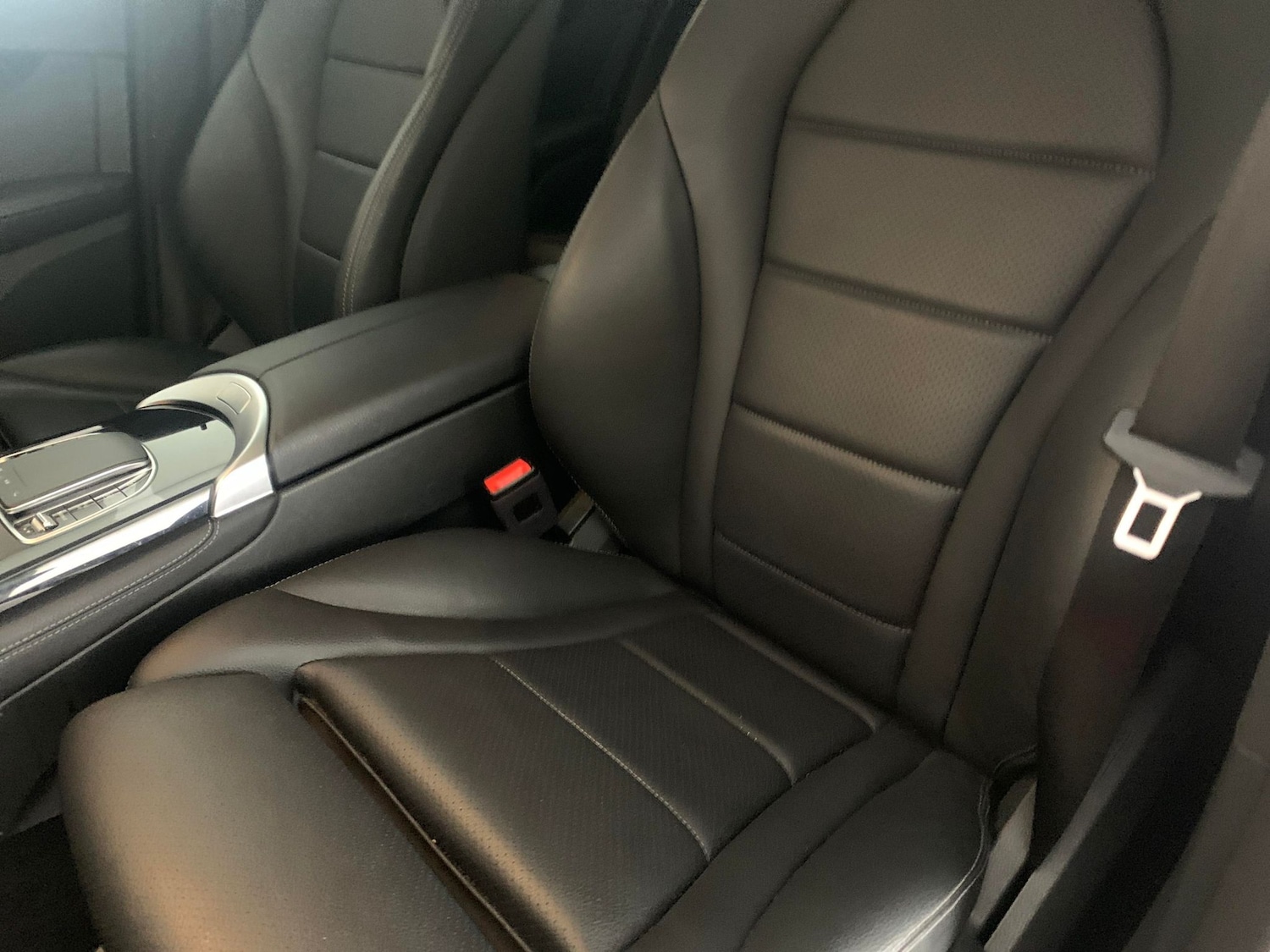 Used Mercedes-Benz GLC 2020 for sale - 77012154: Photo 6