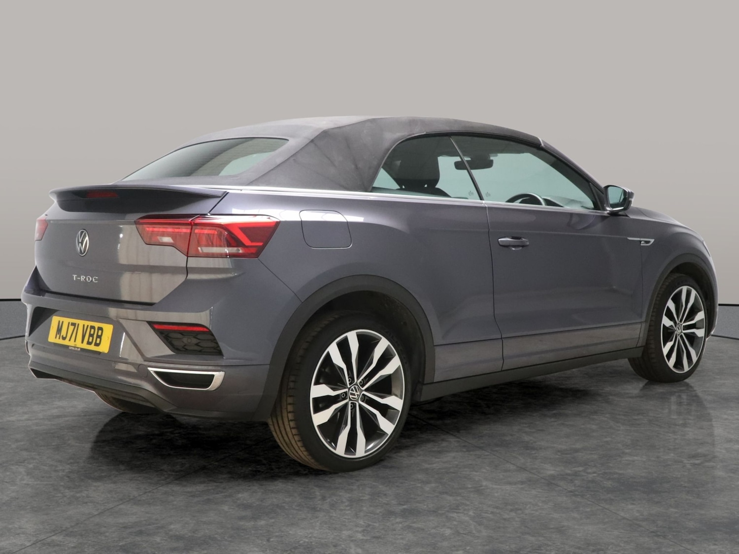 Used Volkswagen T-Roc 2021 for sale - 76413150: Photo 13