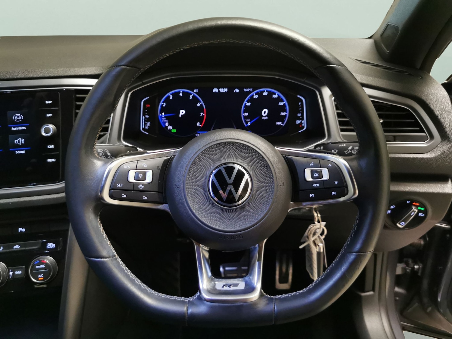 Used Volkswagen T-Roc 2021 for sale - 76413150: Photo 23