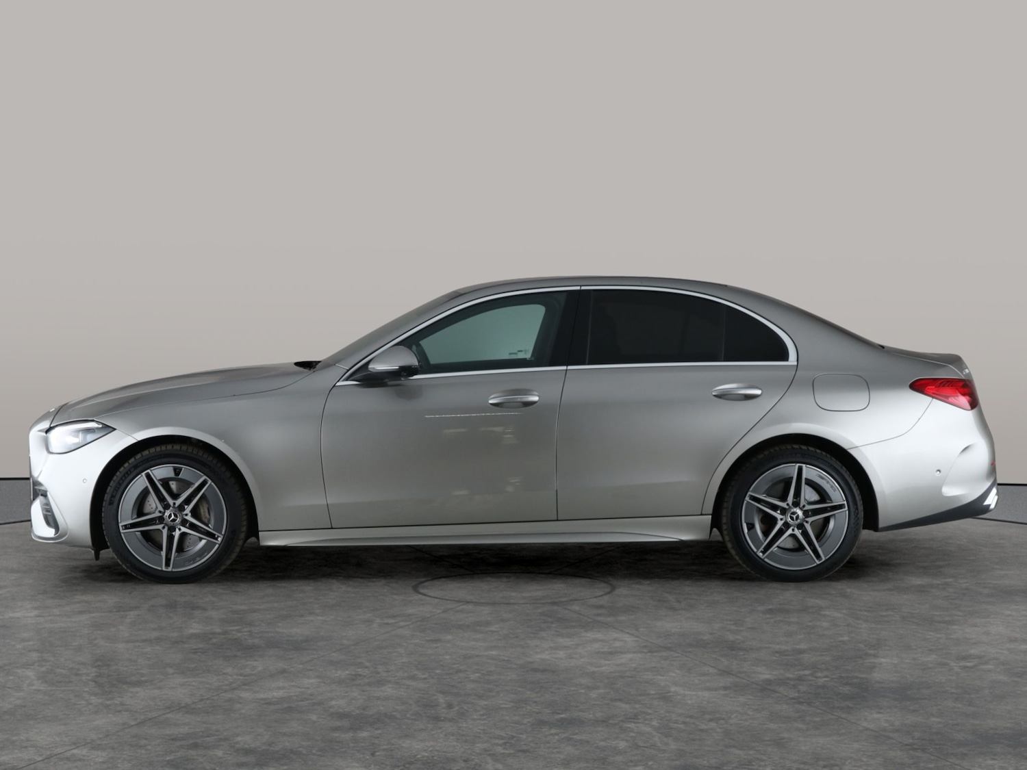 Used Mercedes-Benz C Class 2022 for sale - 76428472: Photo 17