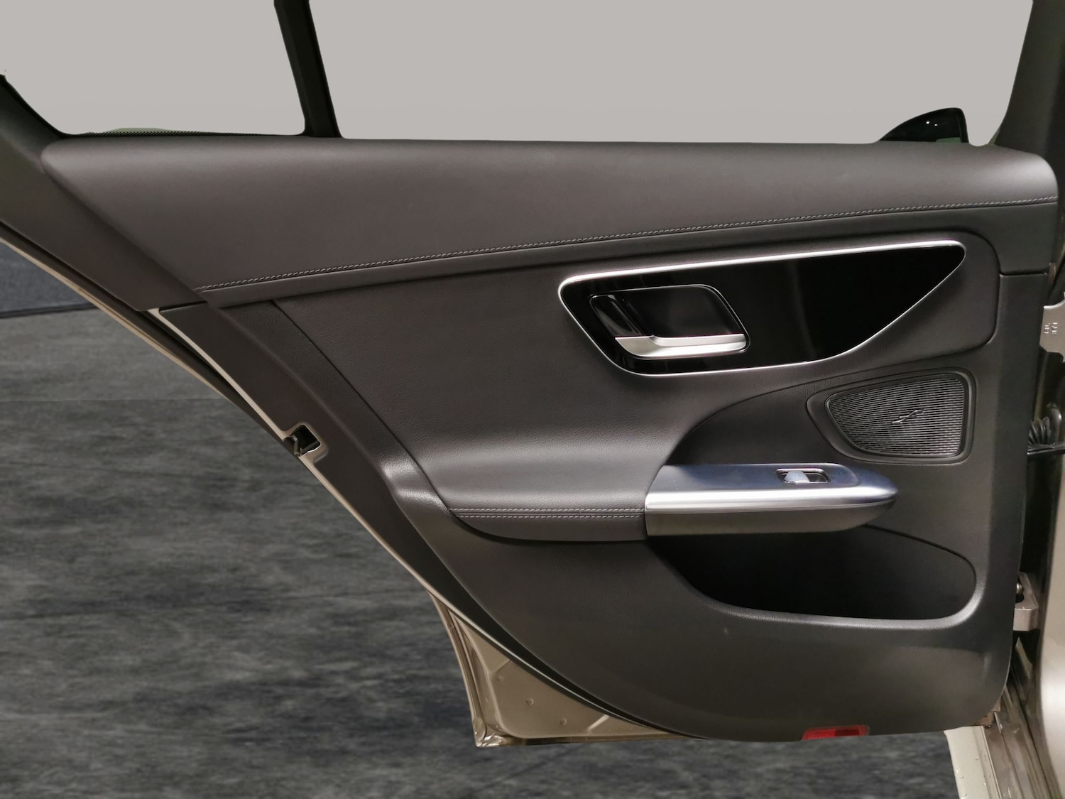 Used Mercedes-Benz C Class 2022 for sale - 76428472: Photo 34