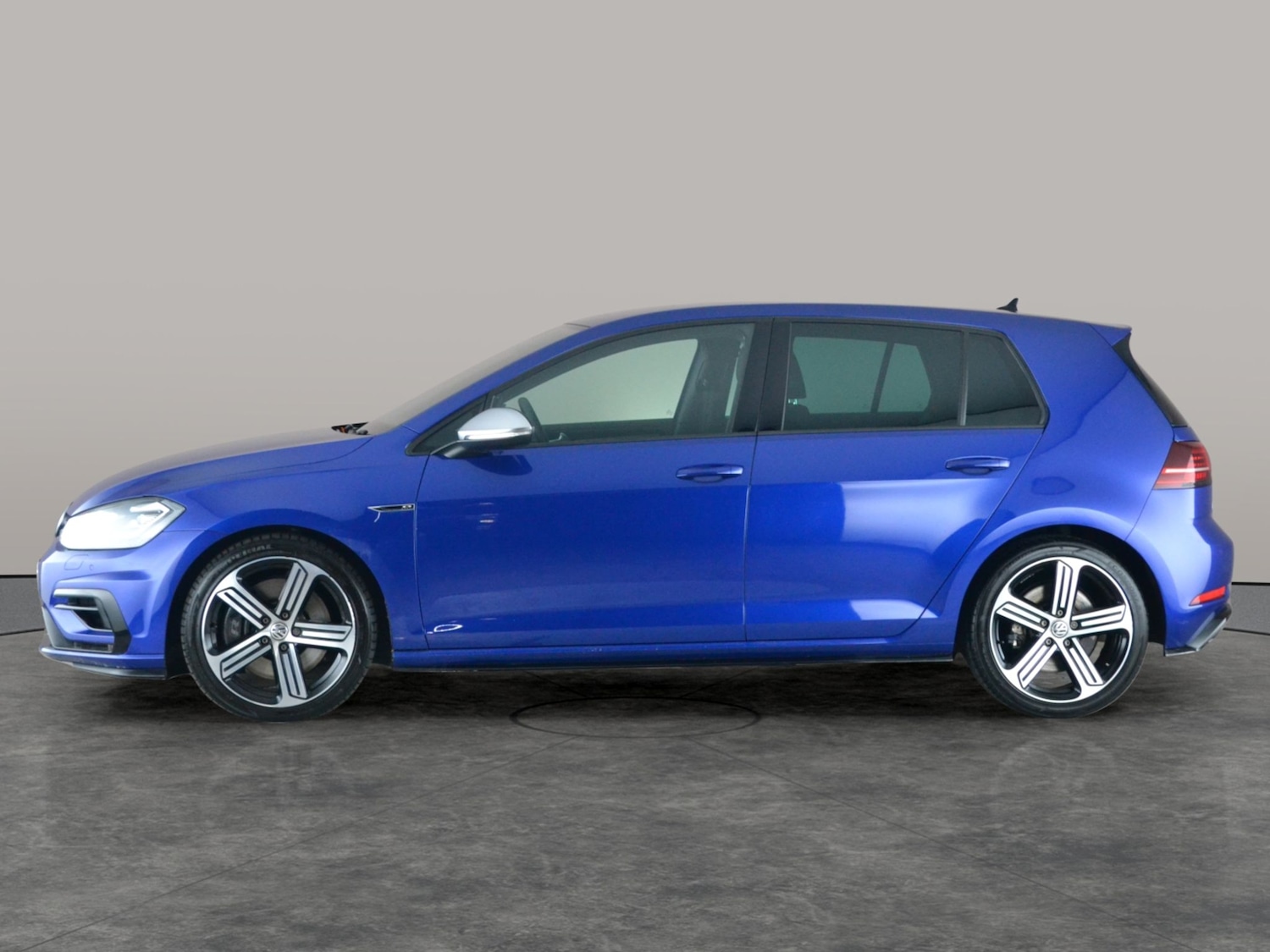 Used Volkswagen Golf 2019 for sale - 76978179: Photo 13