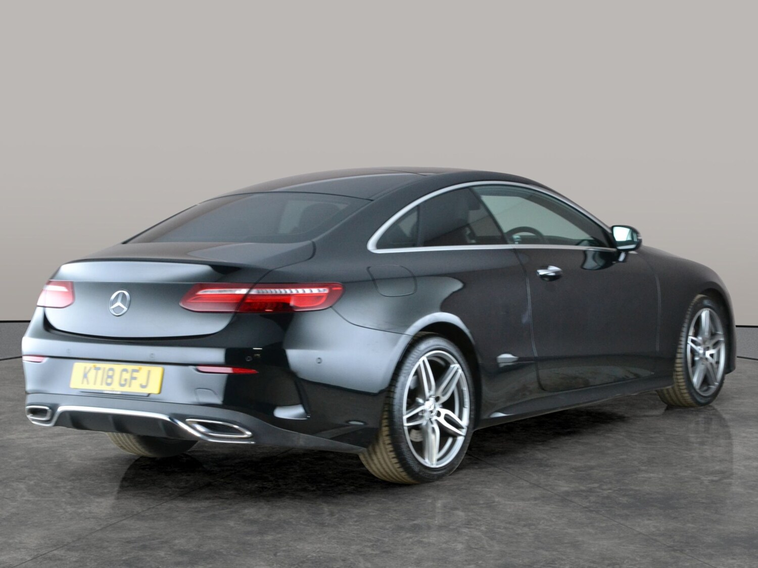 Used Mercedes-Benz E Class 2018 for sale - 78159727: Photo 11