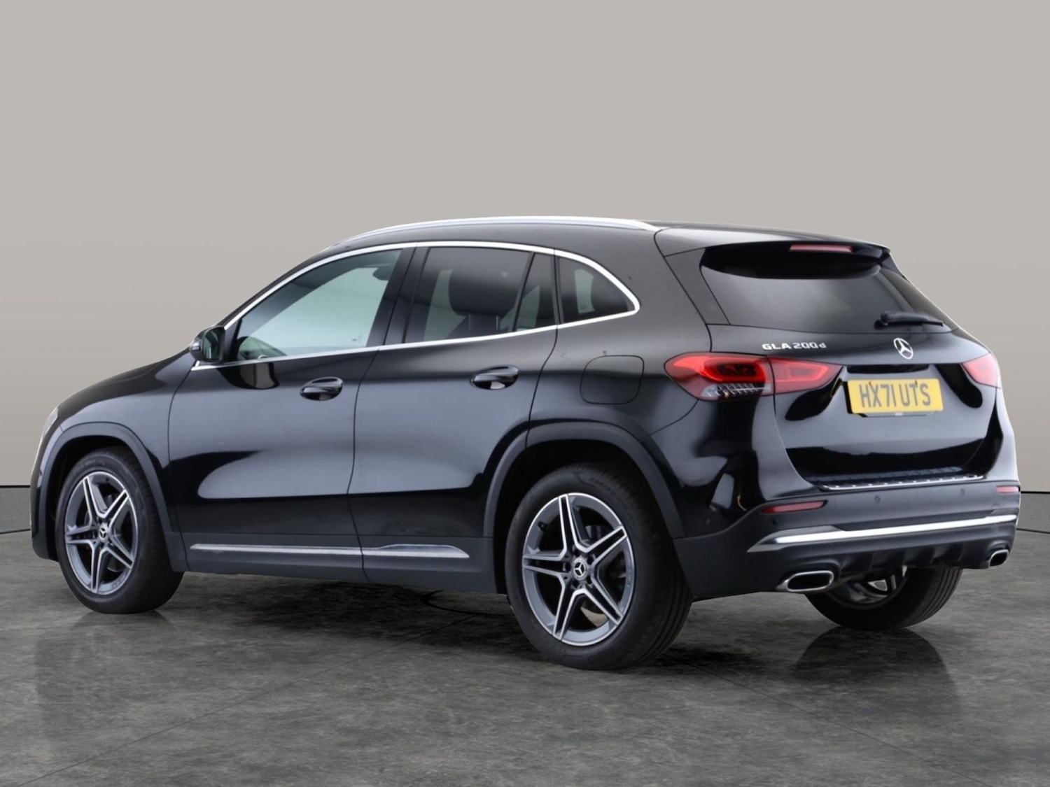 Used Mercedes-Benz GLA 2022 for sale - 77012156: Photo 8