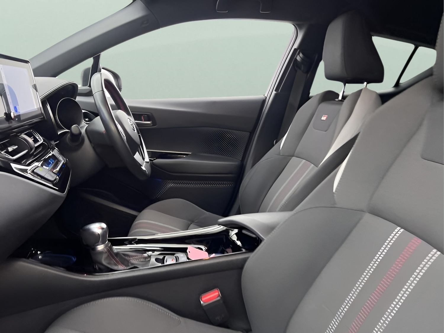 Used Toyota C-HR 2022 for sale - 76766690: Photo 24